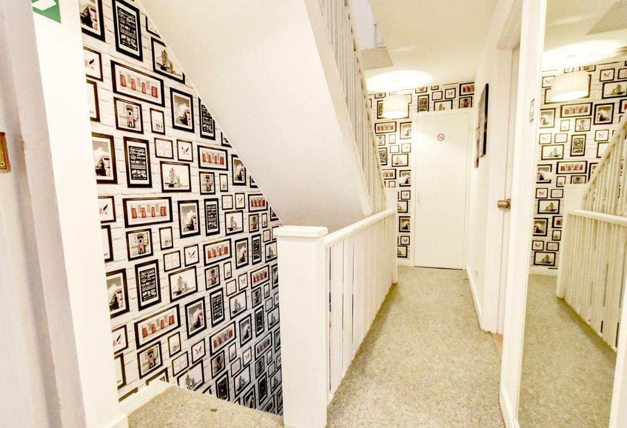 Tower Bridge Rainbow Suites Londres Quarto foto